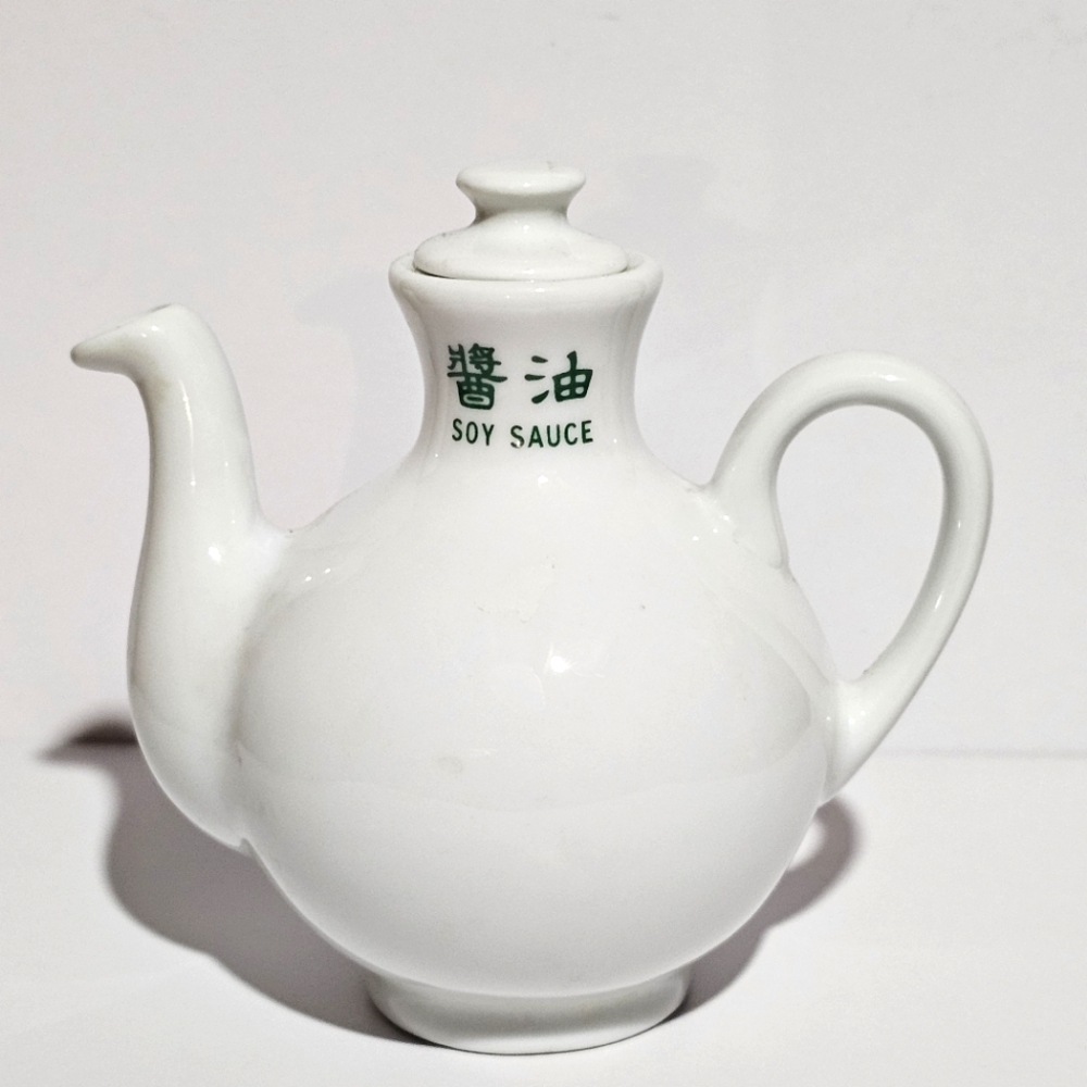 White Soy Sauce Dispenser
